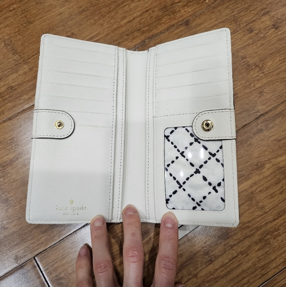 Kate Spade White Women's Wallet Clutch Bag Purse Mini Elegant Classy - Picture 6 of 7